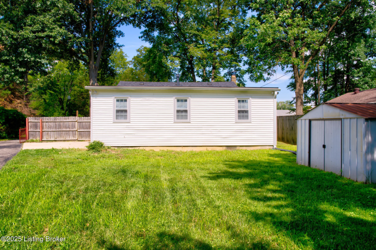 Listing Image 28