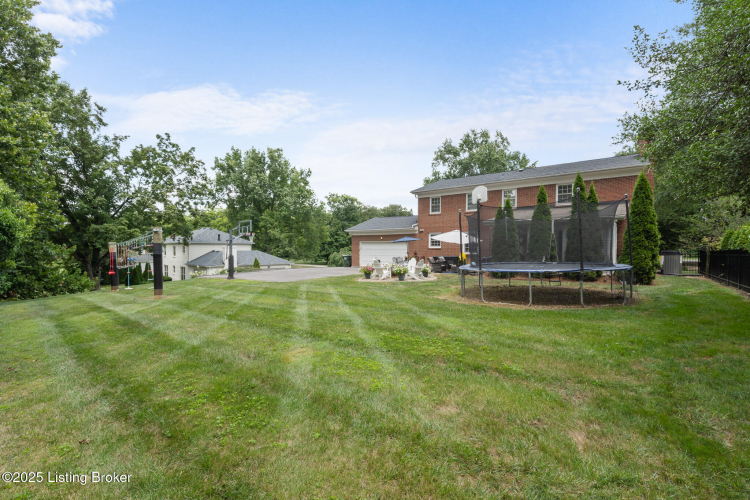 Listing Image 50