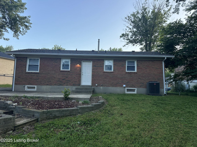 Listing Image 27