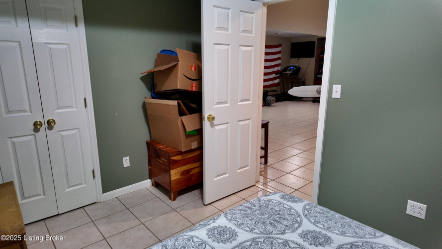 Listing Image 47