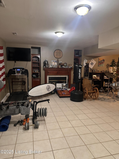 Listing Image 51