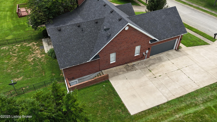 Listing Image 53