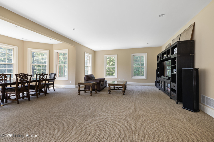 Listing Image 65