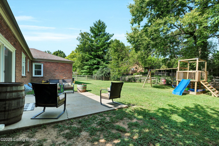 Listing Image 39