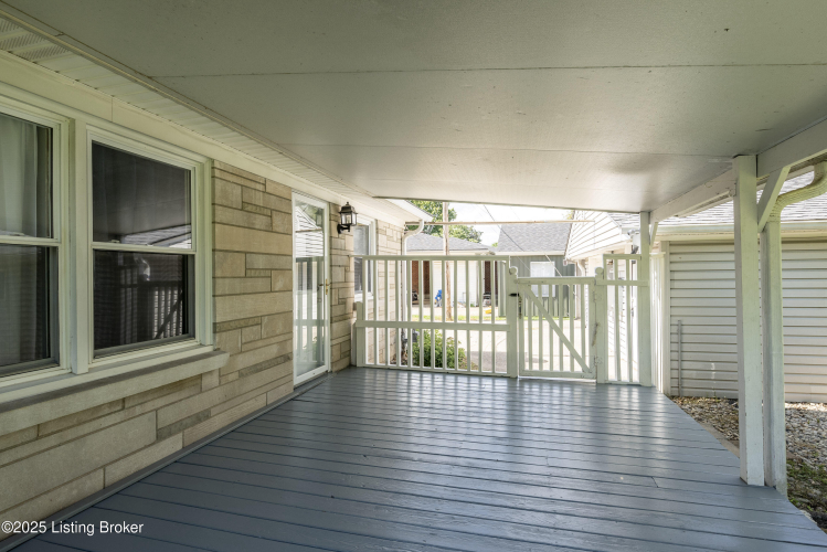 Listing Image 20