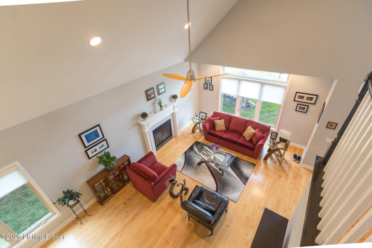 Listing Image 17
