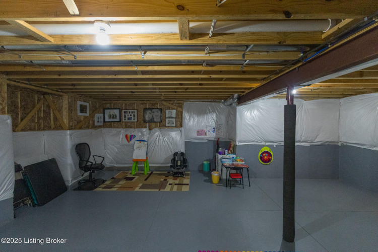 Listing Image 68