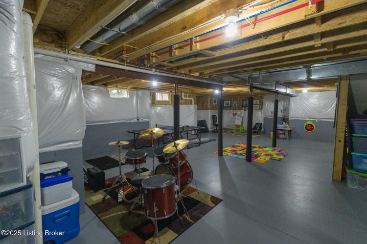 Listing Image 69
