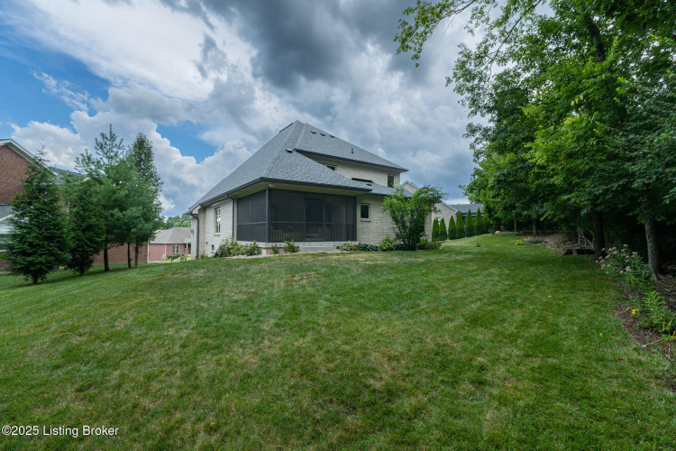 Listing Image 83