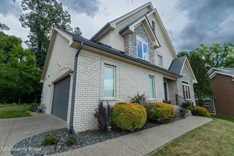 Listing Image 86