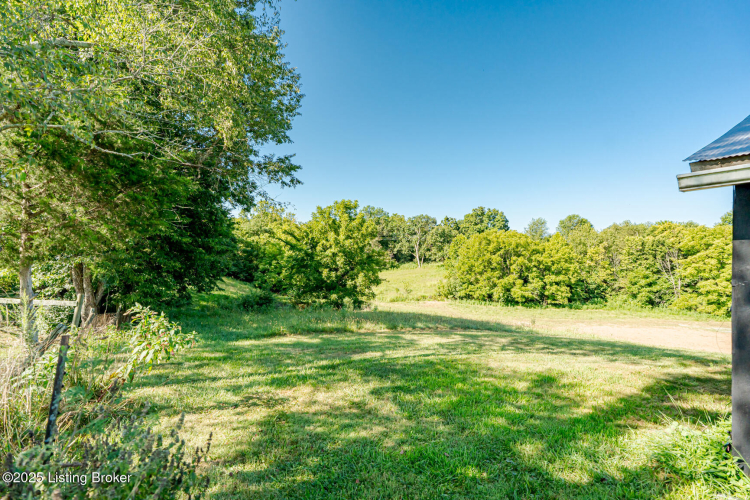 Listing Image 59