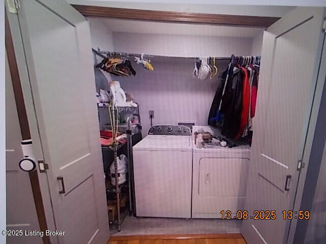 Listing Image 17