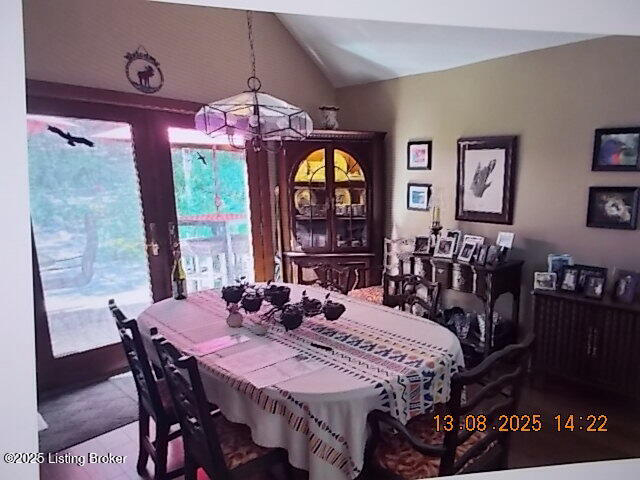 Listing Image 28