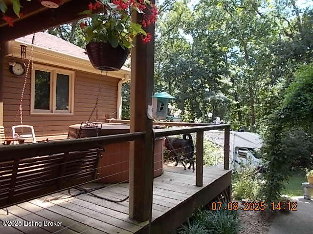 Listing Image 5