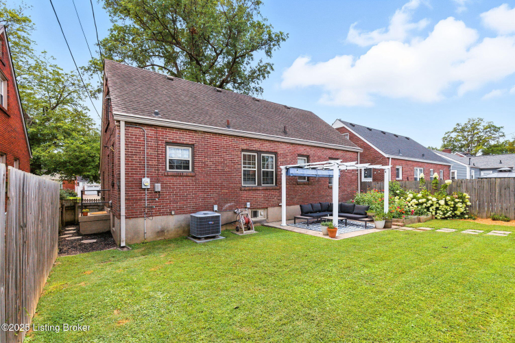 Listing Image 55