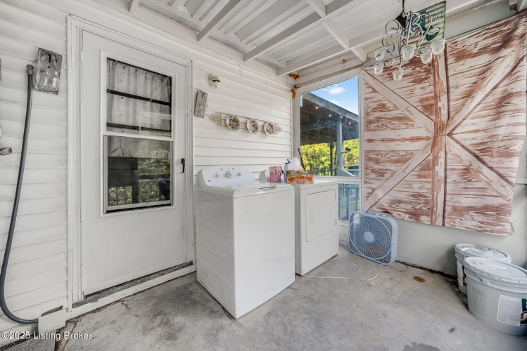 Listing Image 16