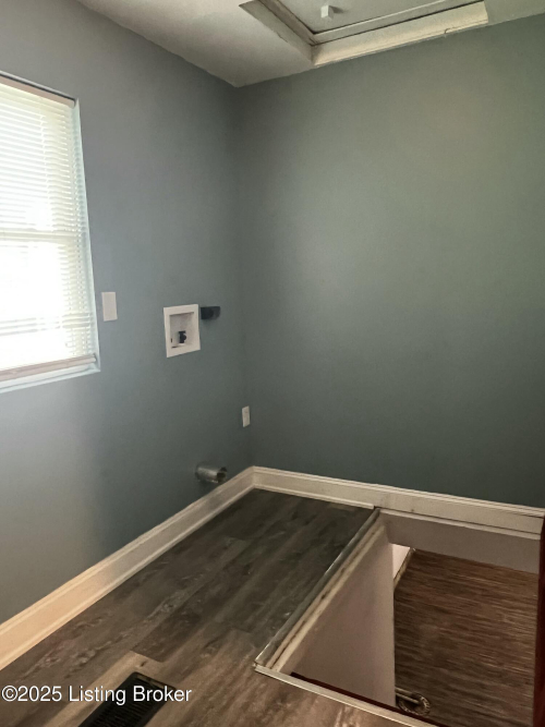 Listing Image 18