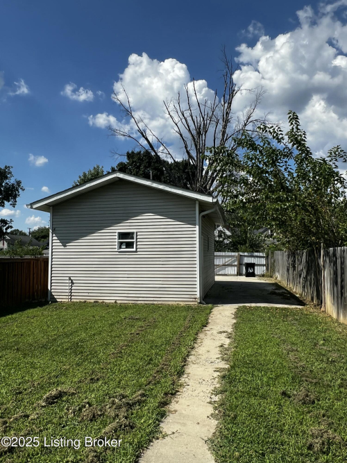 Listing Image 24