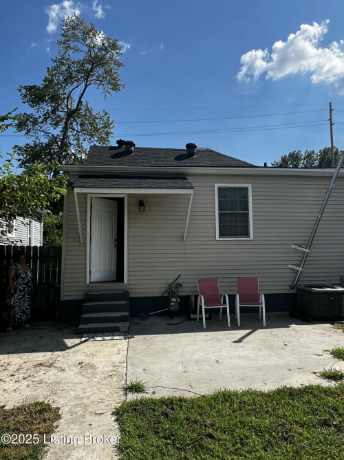Listing Image 28