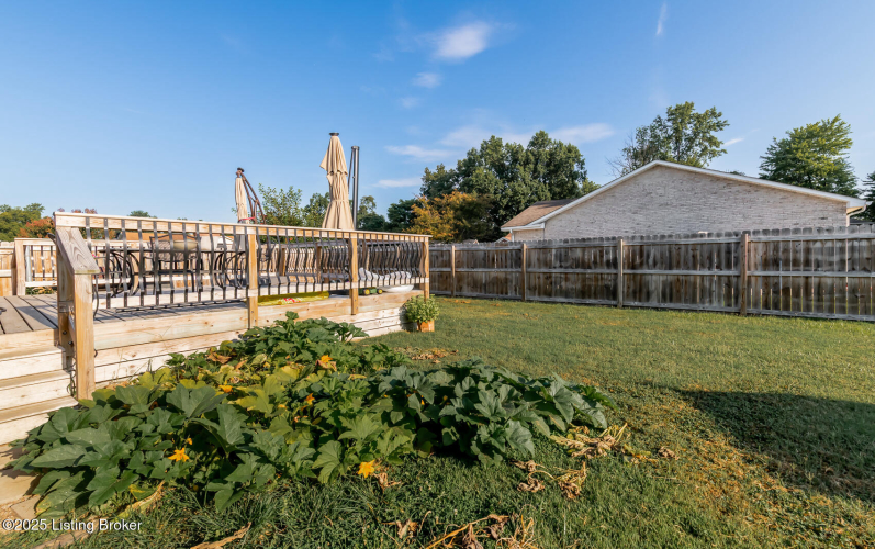 Listing Image 13