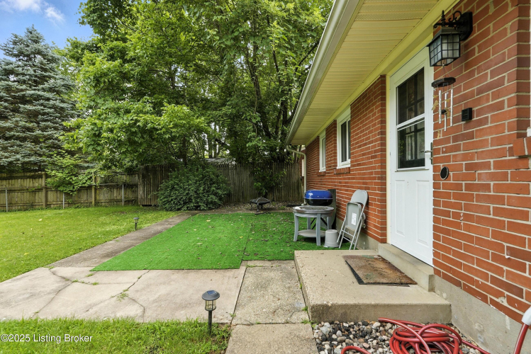 Listing Image 21
