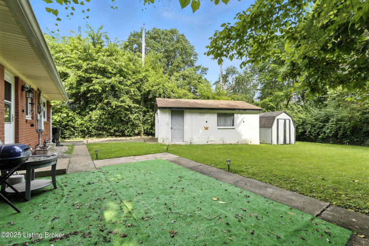 Listing Image 22