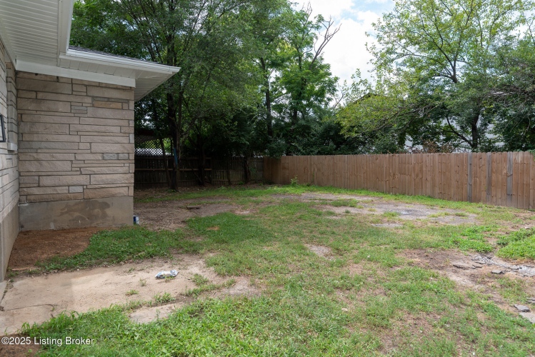 Listing Image 27