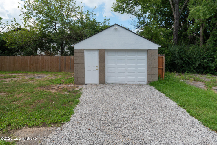 Listing Image 30