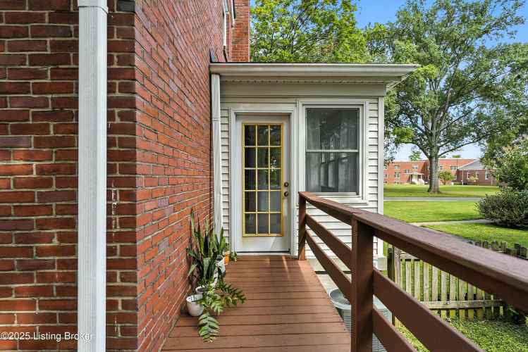 Listing Image 46