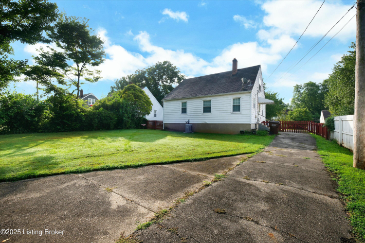 Listing Image 33