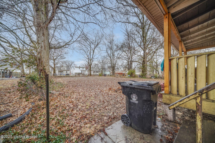 Listing Image 6