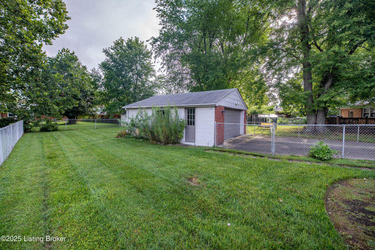 Listing Image 24