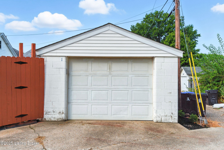 Listing Image 45