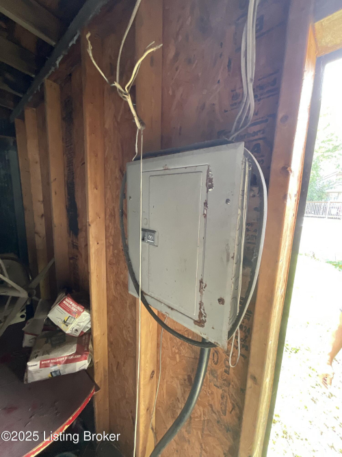Listing Image 31