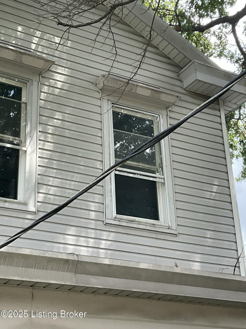 Listing Image 33
