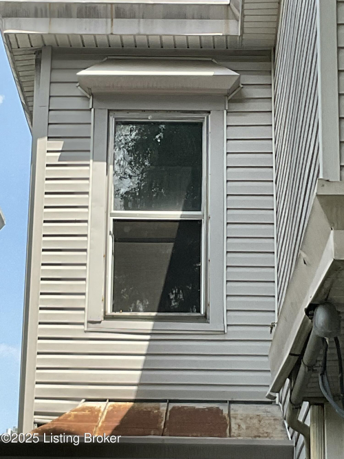 Listing Image 36