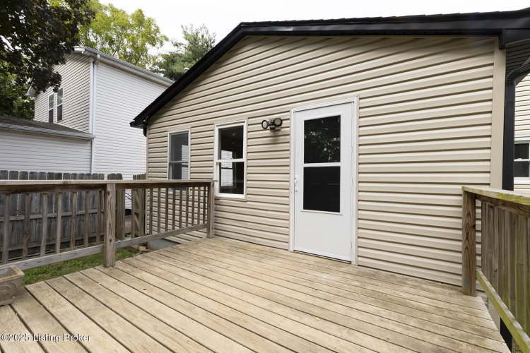 Listing Image 32
