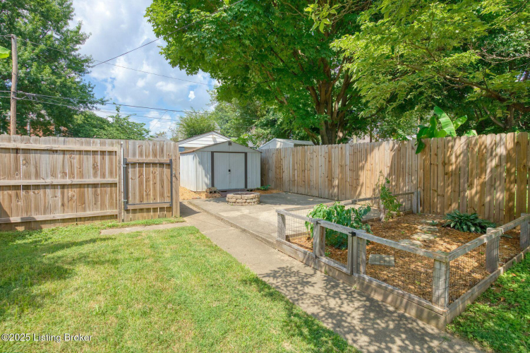 Listing Image 19