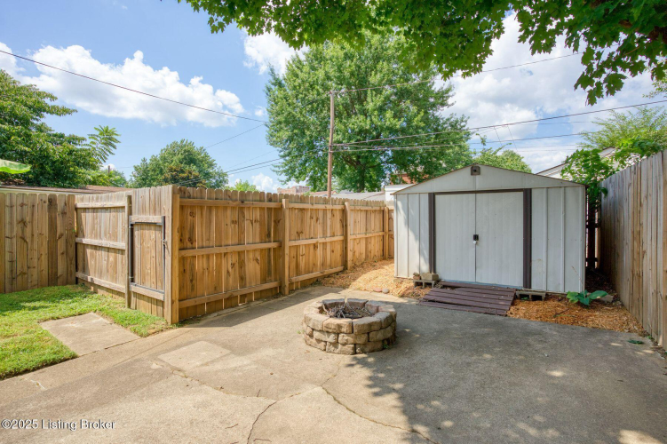 Listing Image 23
