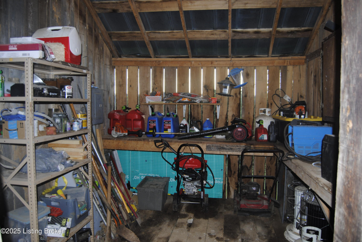 Listing Image 28