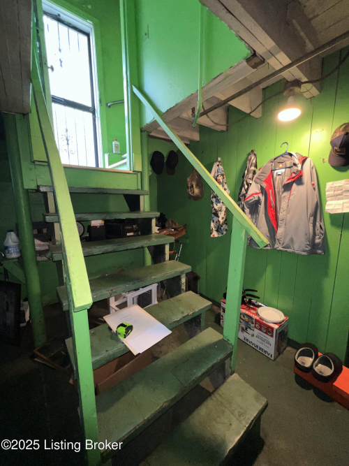 Listing Image 20