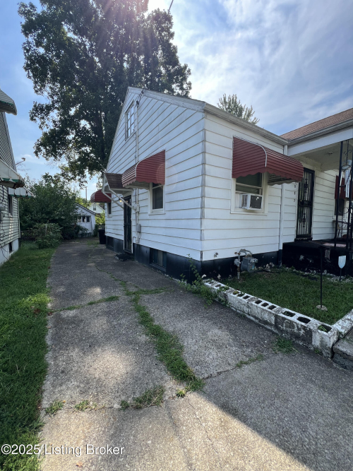 Listing Image 29