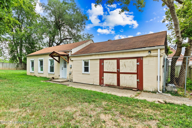 Listing Image 32