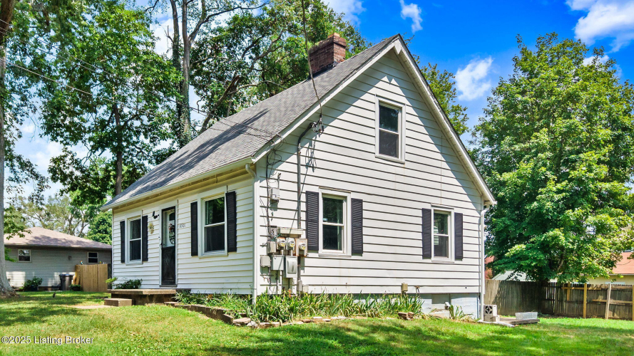 Listing Image 6