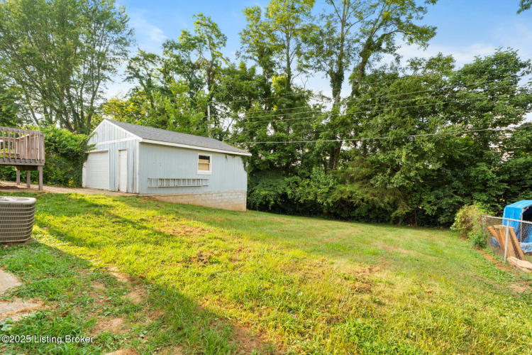 Listing Image 14