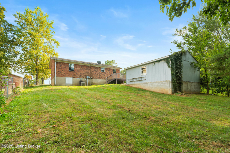 Listing Image 15