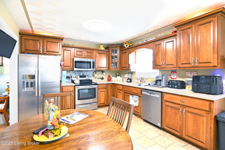 Listing Image 32