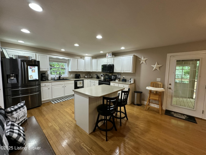 Listing Image 21