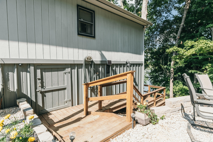 Listing Image 45
