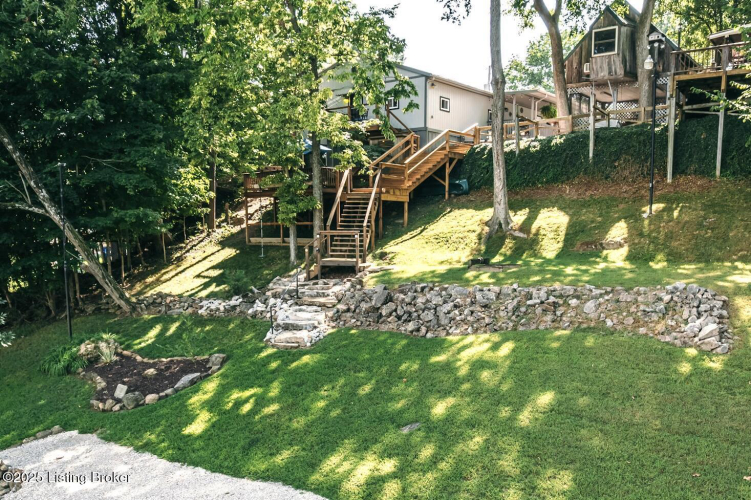 Listing Image 79